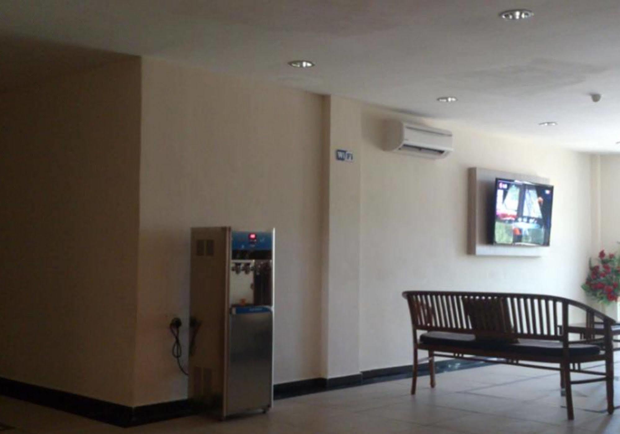 Centre Point Tampin Hotel 3*